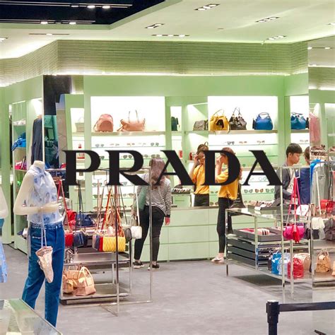 outlet prada online affidabili|prada clearance outlet store.